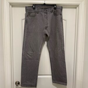 Levi’s 501 Straight Jeans